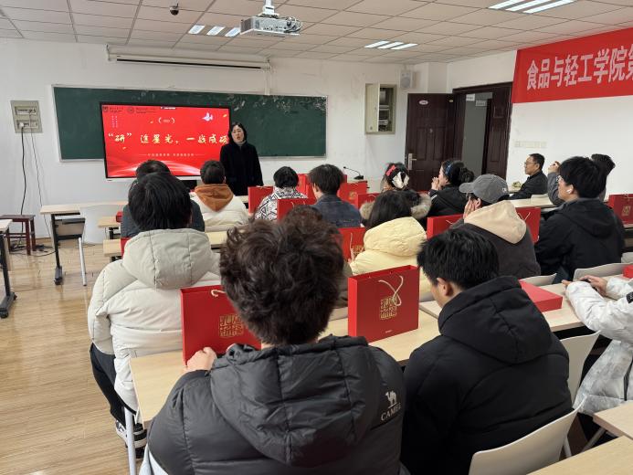 835c2f821b79b35bd4435a04a79a235e